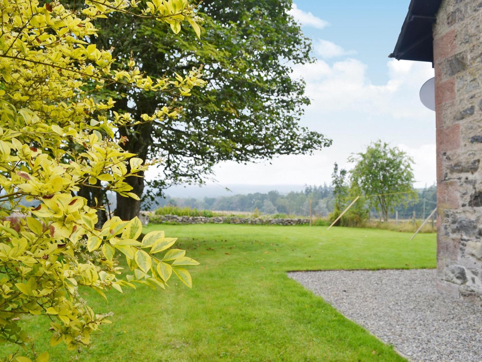 Checkers Cottage - Beaufort Estate Belladrum Dış mekan fotoğraf