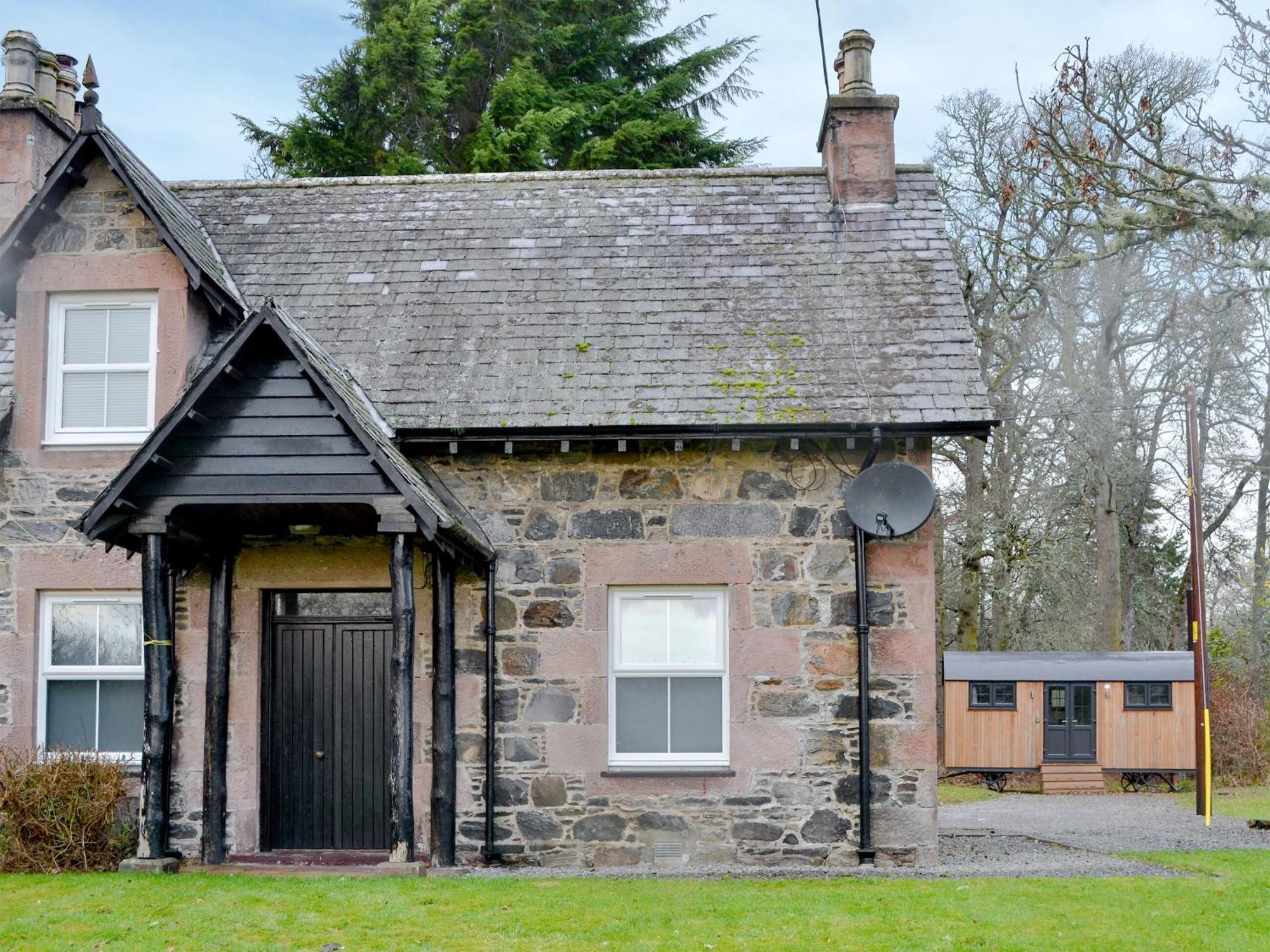 Checkers Cottage - Beaufort Estate Belladrum Dış mekan fotoğraf